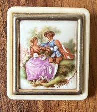 VTG Limoges France Fragonard Romantic Scene Couple Brooch Pin Trombone Clasp
