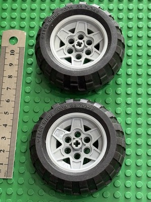 Lego 2x sehr große hellgraue Ballonräder 68,7 x 34R mit weichen Gummireifen