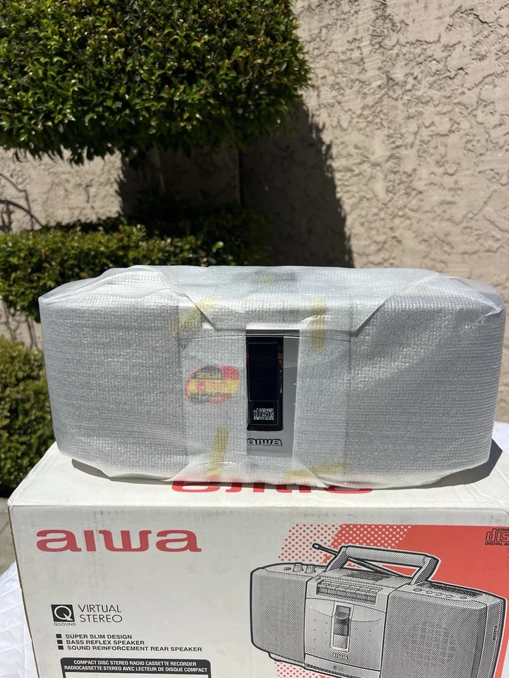 Vintage Nos Old Stock Aiwa AM/FM Radio Cassette CD Boombox CSD-SL15U Gray W/box! - Image 2 of 4