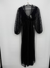 Undercover Wear Vintage Black Nightgown  Peignoir Set Overlay Size Medium Lace