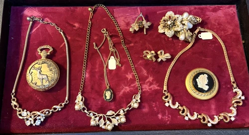 Vtg Gold tone Jewelry LISNER NECKLACE  TRIFARI EARRINGS MILAN WATCH WISHBONE PIN