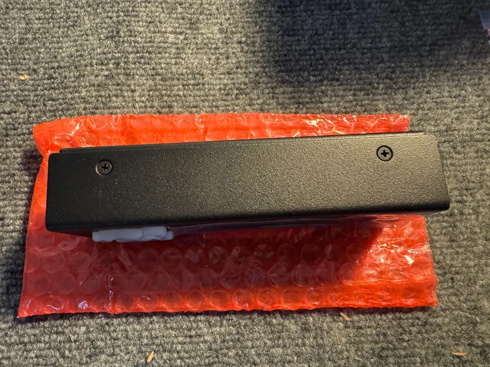 PANTALLA MATRIX ORBITAL HMI #EGLK19264A-7T-YG-MT, CARCASA METÁLICA Foto 3 de 4