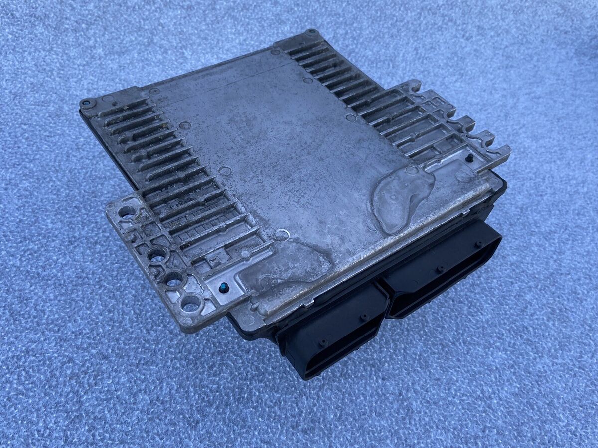 2006 Suzuki Grand Vitara 2.7L AT Engine Computer Module ECM 2006 Suzuki Grand Vitara 2.7L AT Engine Computer Module ECM