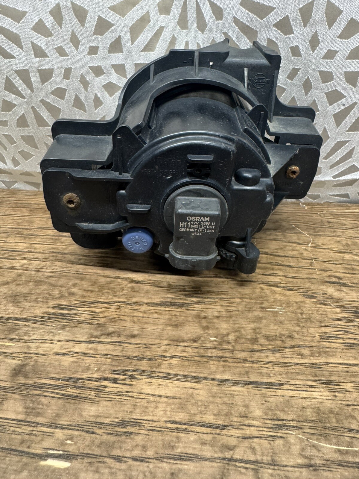 Picture 2 of 5