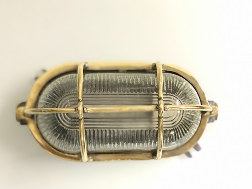Antique Home Decor Aluminum and Brass Wall Ceiling Mounted Oval Bulkhead Light - Bild 3 von 10