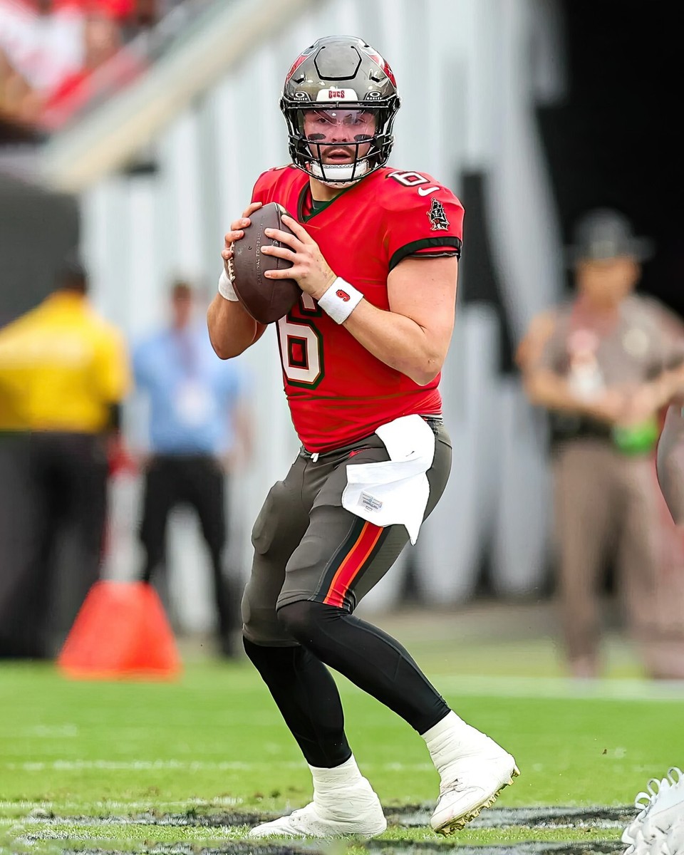 NFL 6インチ ベイカー・メイフィールド/クリーブランド・ブラウンズ 6 ブラウンズが先発QBにメイフィールドを指名 | NFL JAPAN.COM