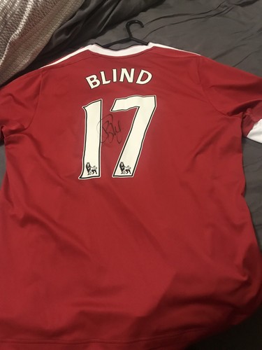 Daley Blind Manchester United Hand Signed 2015/16 Shirt ADIDAS Red Devils - Foto 6 di 9