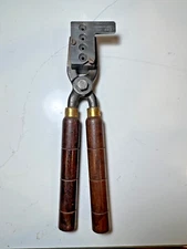 Saeco Custom Precision Bullet Mold No. 050 4 Cavity .38 SWC With Scovill Handles