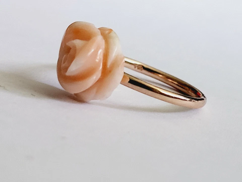 ANILLO FLOR BROTE ROSA TALLADO CORAL NATURAL GENUINO ORO ROSA 14K SÓLIDO Foto 4 de 4