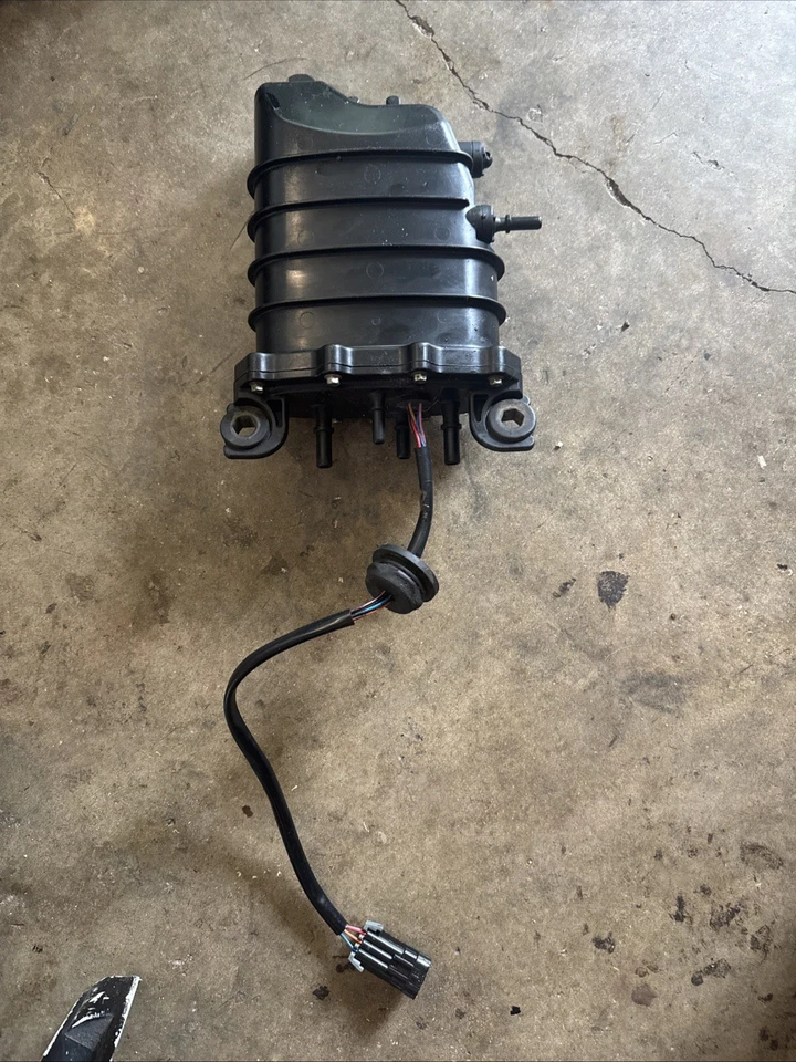  Módulo de suministro de combustible Mercury Verado 275 unidad de envío OEM pieza original 2004-2017 Foto 3 de 3