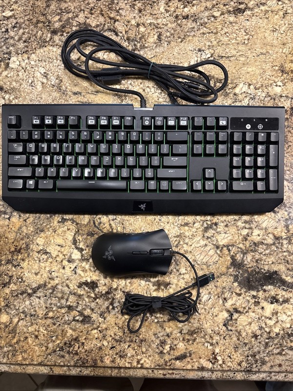 Razer Blackwidow Ultimate  2016 Edition Gaming Keyboard /Deathadder Elite Mouse