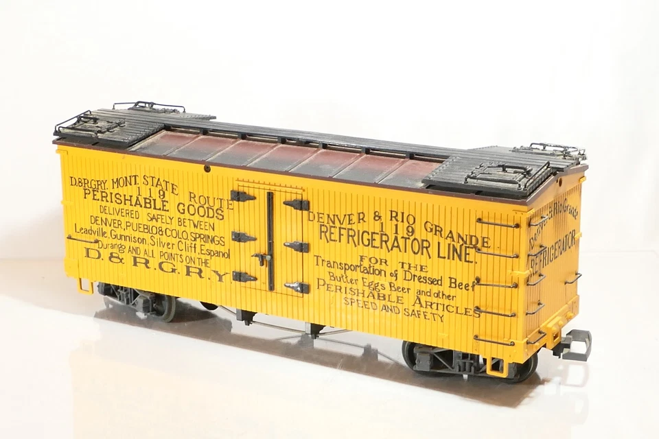 LGB 4174 G Scale Reefer Denver & Rio Grande Western 119 D&RGW Freight Car Wood - Image 3 of 4
