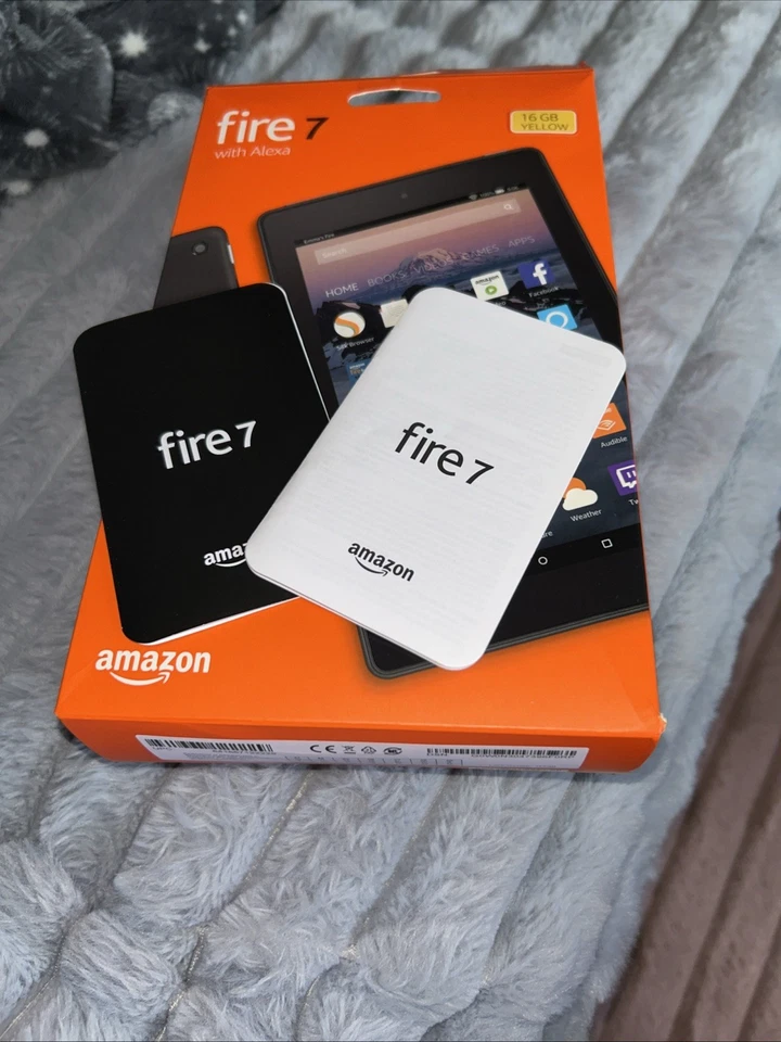 Amazon Fire Tablet 7" Wi-Fi 16GB with Alexa 7th Gen 2017 Canary Yellow - Image 3 of 4