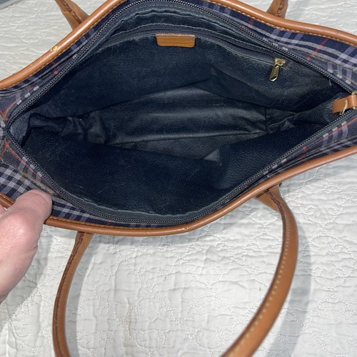 Sac à main bandoulière fourre-tout vintage Burberrys bleu marine à carreaux - Photo 3/21