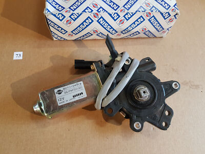 NEU + Original Nissan Bluebird T12 Bluebird T72 Motor Fensterheber Links (NOS)