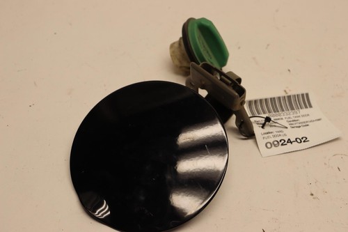 2006-2010 FORD F250 SD F350 SD FUEL TANK FILLER DOOR LID W/ CAP OEM