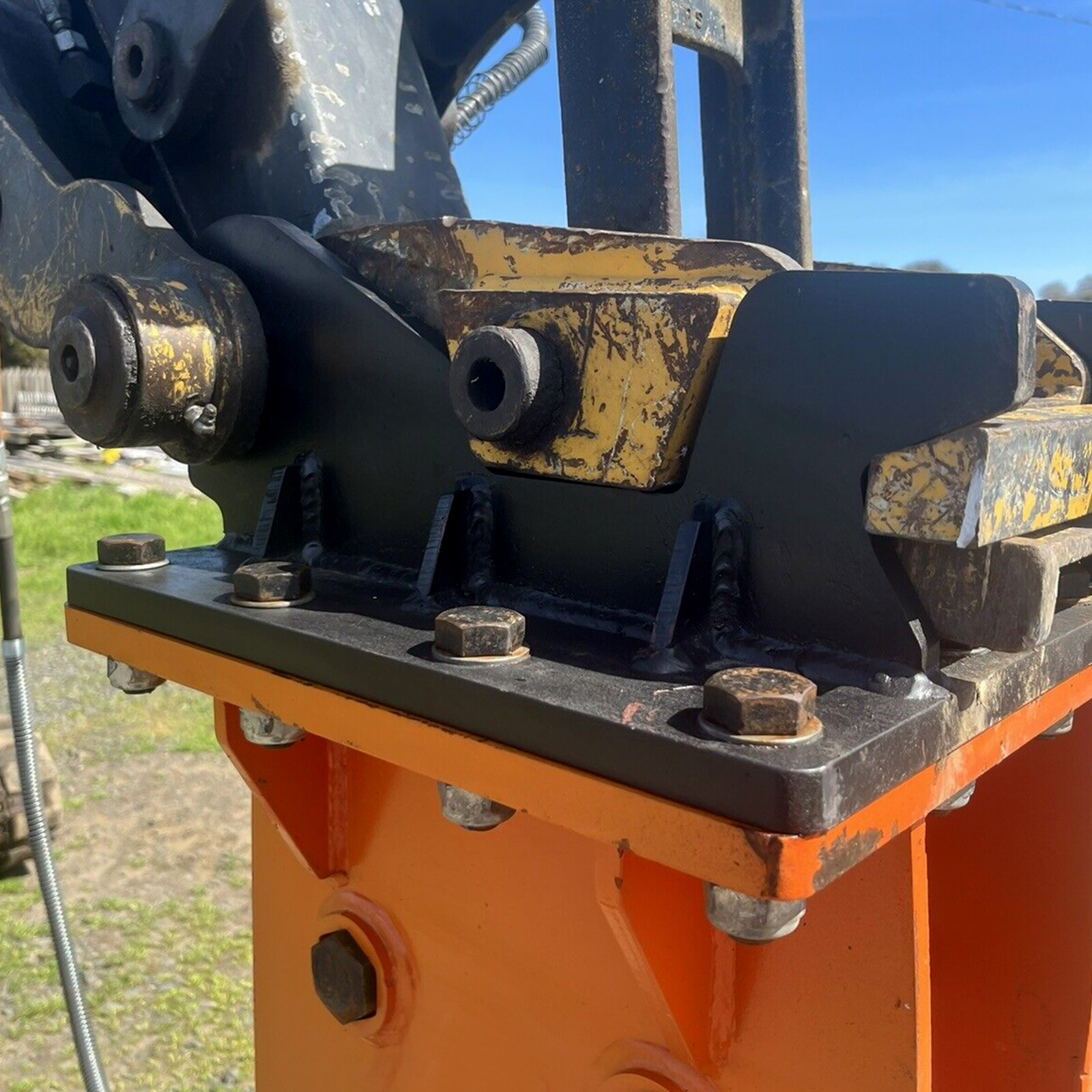 For John Deere MINI Excavator 50 60 C Z Quick Change Bucket Attachment Ears eBay