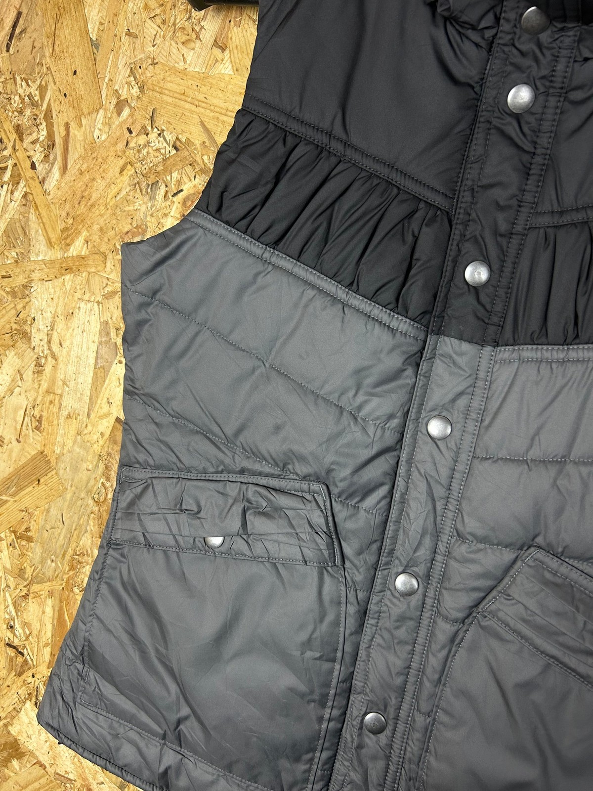 Patagonia Puffer Gilet Insulated Kitlope Vest Grey Small thumbnail 3