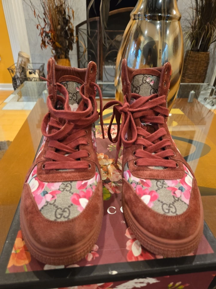 Mujer Gucci GG Blooms Supreme Floral Zapatillas Altas Talla 40 EE. UU. 10 Gamuza  Foto 2 de 4