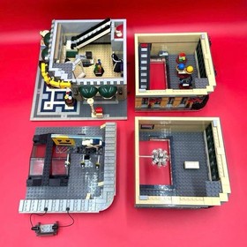 LEGO Creator Expert Modular Buildings Grand Emporium 10211 Used Retired As Is