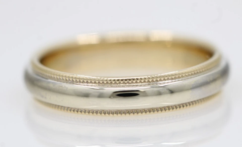 Anillo de boda Tiffany & Co. 18K dos tonos 4 mm milgrain tamaño 6 - 4,3 gramos Foto 4 de 4