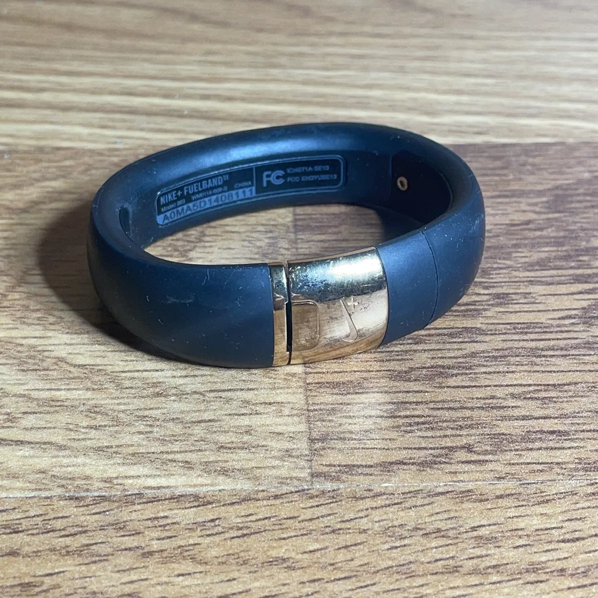 Nike FuelBand SE (Black/Rose Gold) | eBay