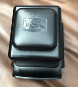 Pampered Chef Food Holder #1124 Black