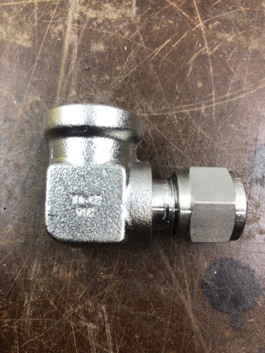 Tubo 3/8"" x 3/8"" FNPT 316SS Codo Ajuste HOKE ENVÍO GRATUITO NUEVO DE LOTE ANTIGUO SWAGELOK H5 - Imagen 3 de 7