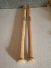 2 Louisville Slugger Museum & Factory Souvenir Mini Baseball Bat 18 Inches