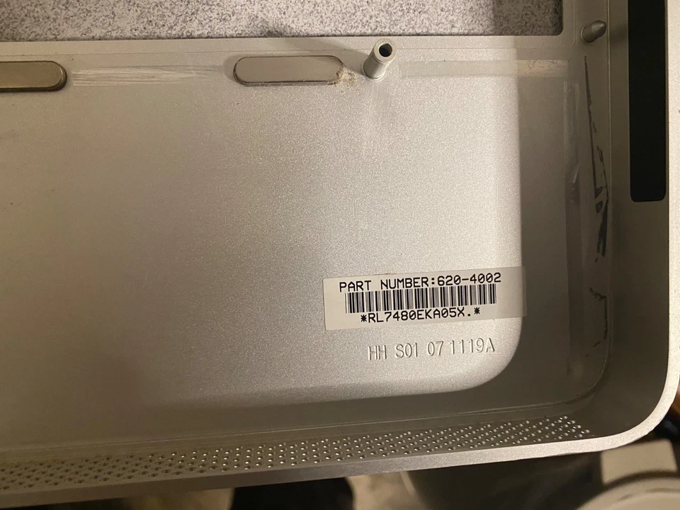 Apple iMAC 20" A1115 Aluminum Bezel 620-4002 - Image 3 of 4