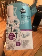 Tommee Tippee Advanced Anti-Colic Baby Bottle Set