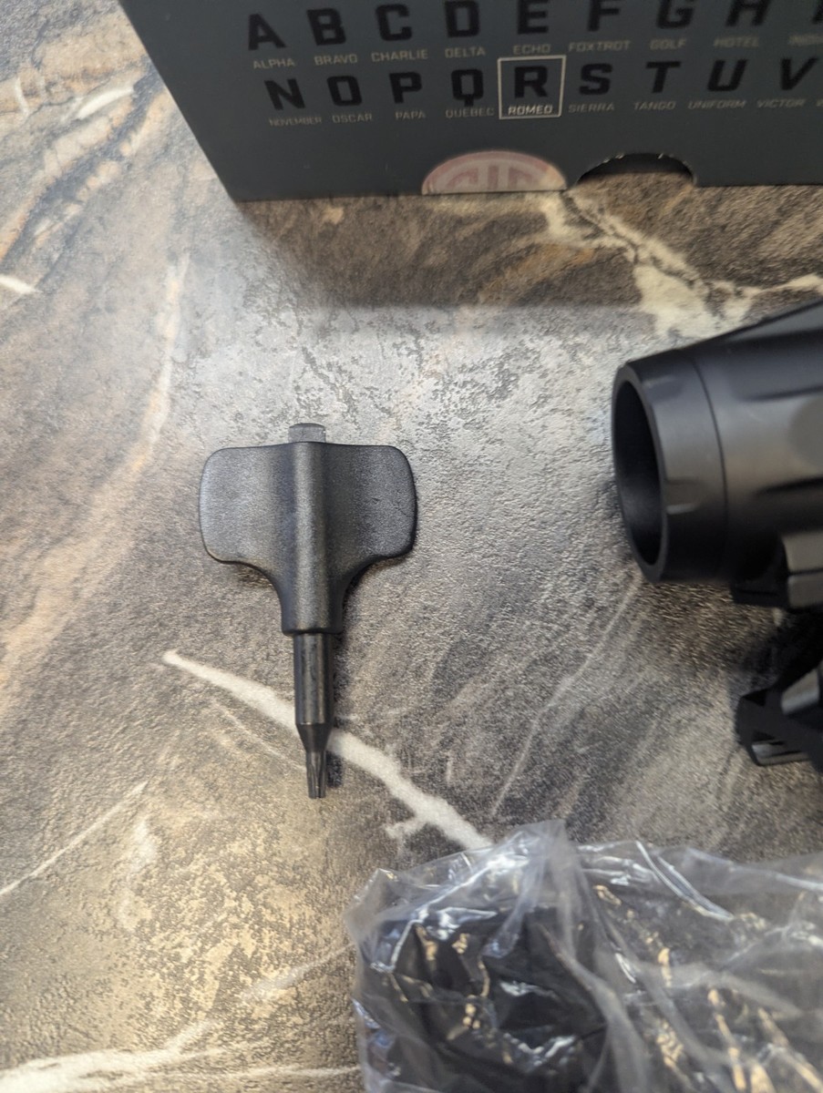 Sig Sauer #SOR5102 ROMEO5 GEN II 1x20mm, 2 MOA Green Dot Sight