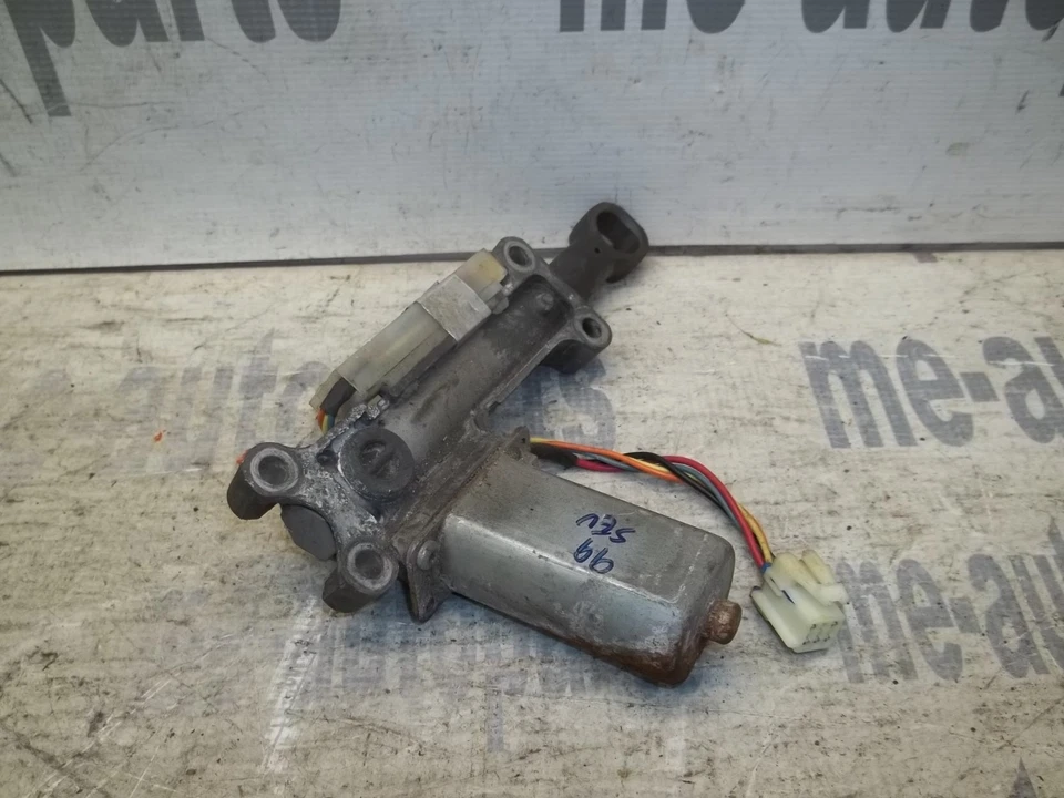 Motor telescópico ajustable de inclinación de columna de dirección Cadillac Seville 98-99 OEM de fábrica Foto 4 de 4