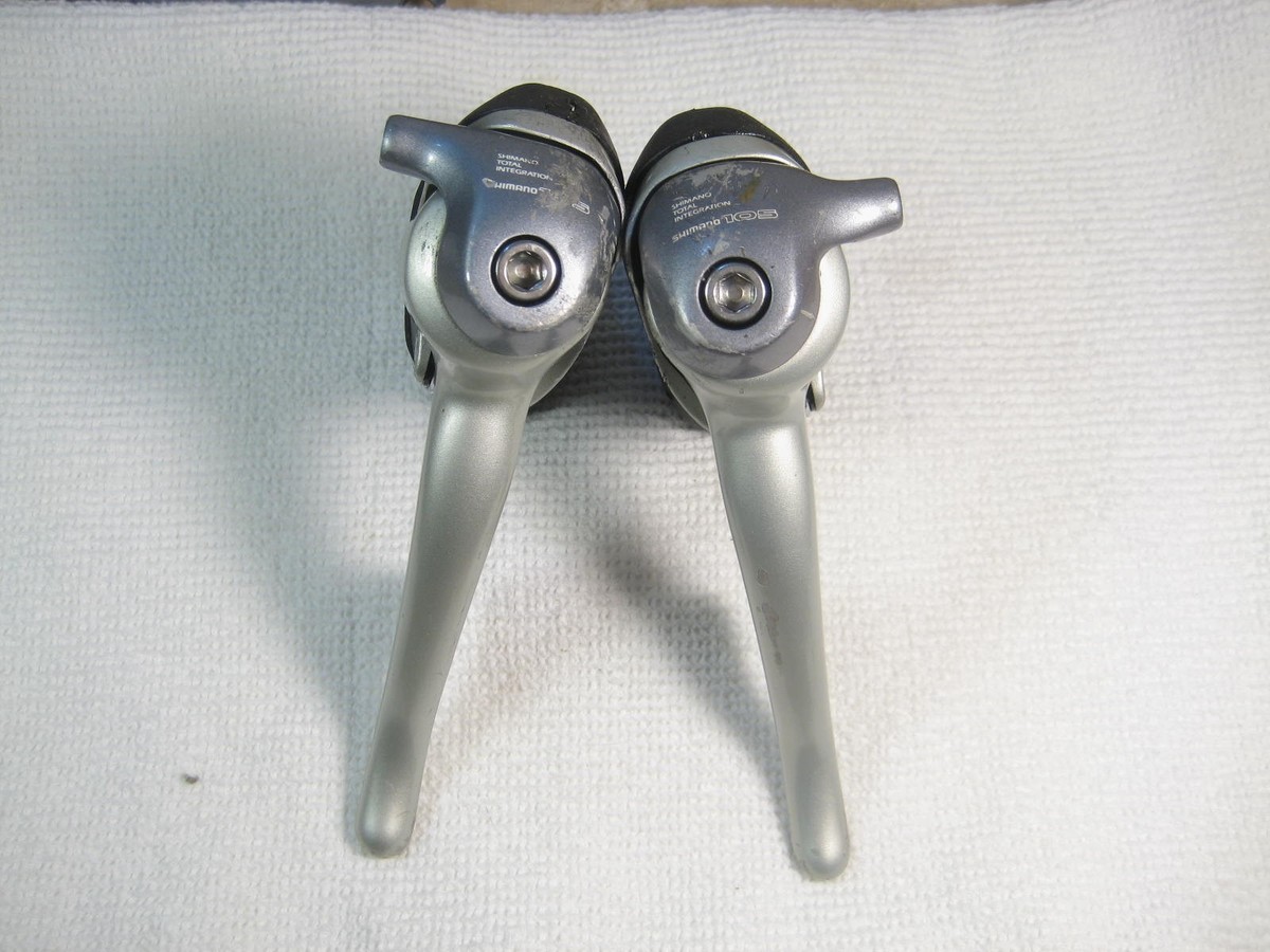 Shimano 105 ST-1055 STI Shifters Brake Levers Pair Road 3 x 8
