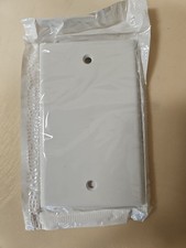 1-gang White Wall Plate Cover Leviton Plastic 16 Pack