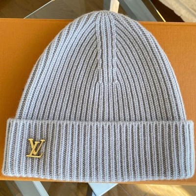 Louis Vuitton Beanie LV Spark 100% Cashmere Unused