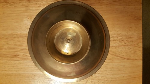 brass bowl 9.25 inches diameter - Picture 4 of 4