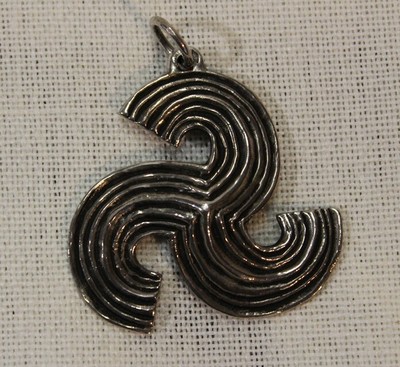 Pendentif Triskel TOULHOAT Argent Massif - Grand Modèle, Symbole Celte Bretagne, Neuf Avec étiquettes