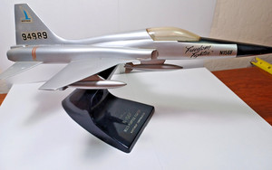 Northrup N-156F Fighter Jet Contractor's Display Model Airplane 13" RRGS1