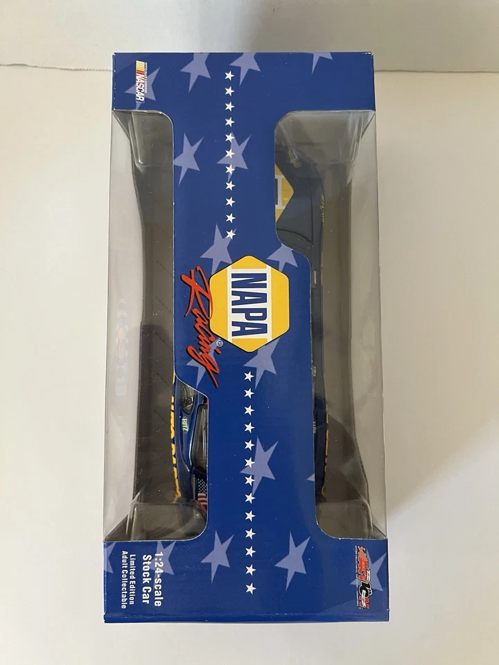 Michael Waltrip #15 1/24 Diecast NAPA Stars 2002 Monte Carlo Action Racing Foto 2 de 4