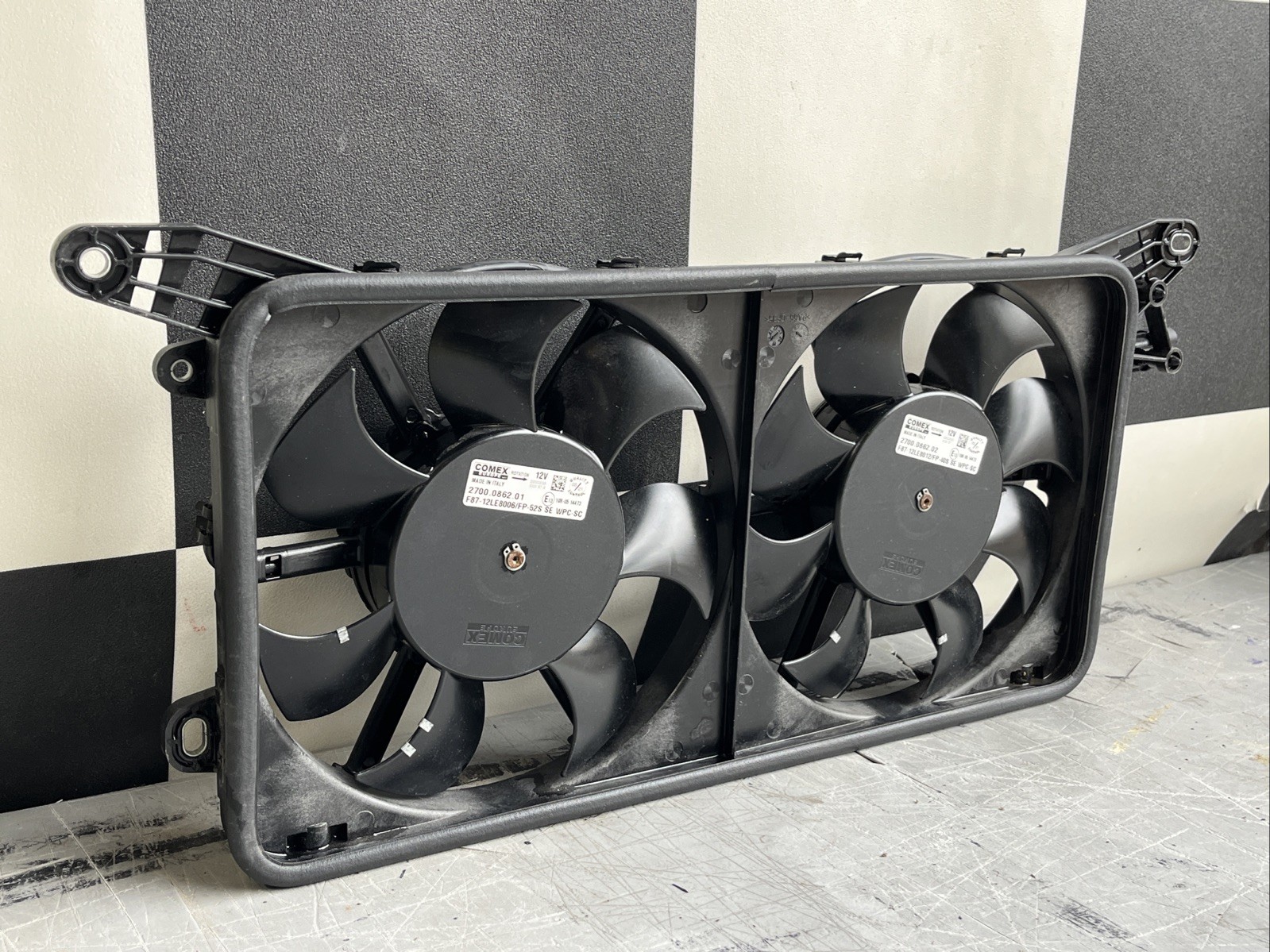 2023 2024 2025 McLaren Artura Radiator Cooling Fan Used Oem 16LA433CP