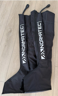 Hyperice Normatec Pulse 2.0 Dynamic Air Compression Leg System Excellent Cond