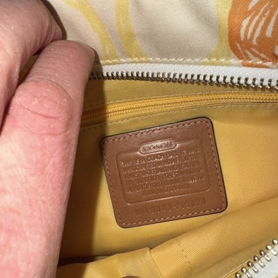 Vintage Coach F10674 Hamptons Signature Scribble Multicolor Tote