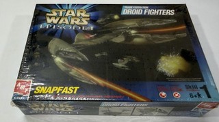 AMT ERTL # 30118 Star Wars Trad Fereration Droid Figh (Seald) 1:48 Scale LR RG