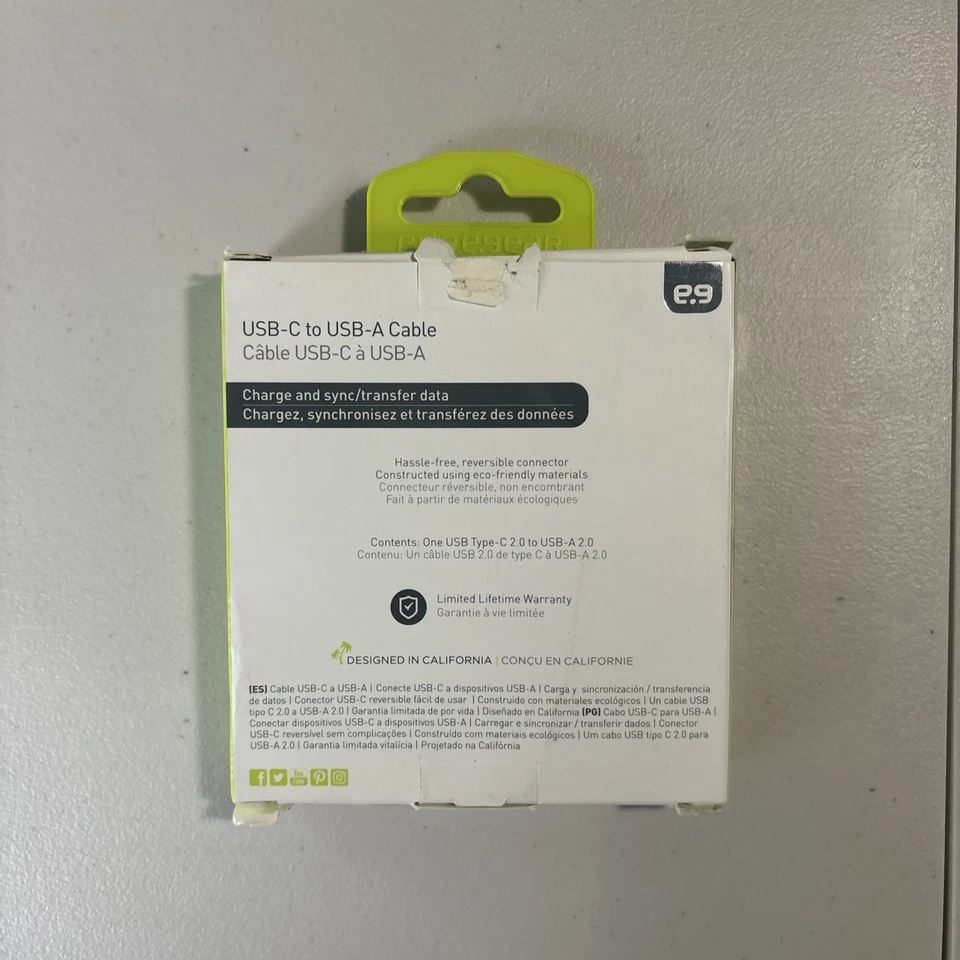 PureGear ( 61625PG ) 4Ft Charge and Sync Cable for USB Devices - Black - Image 4 of 4