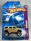 Hot Wheels Hummer H2 Gold 2007 Hummer 1/4 61/180