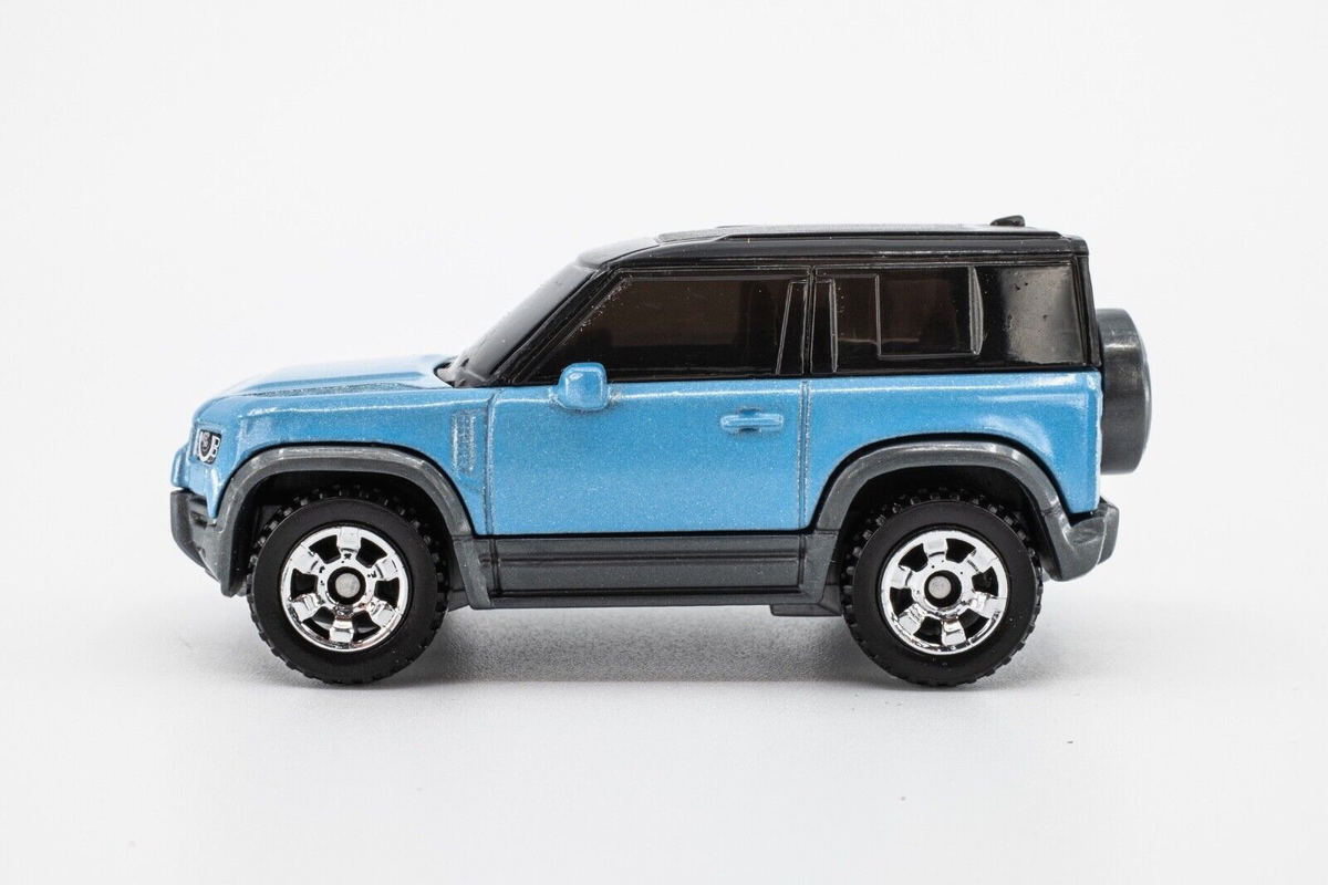 2022 Matchbox #69 2020 Land Rover Defender LIGHT BLUE METALLIC
