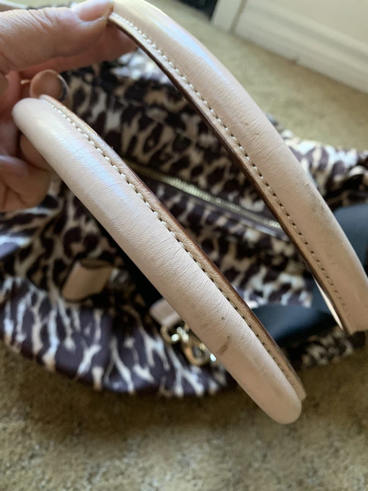 Bolso de bebé Kate Spade New York Veranda Place de nailon Stevie, leopardo Foto 3 de 4