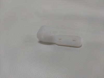 Haken A Zig Zag Für Plane PVC aus Kunststoff Mit Ring Offen Ladebordwand Lkw