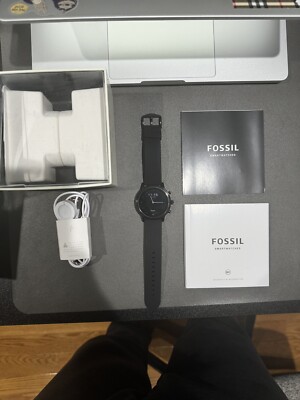 Fossil Gen 5 Smartwatch The Carlyle HR Black Silicone 44mm Free